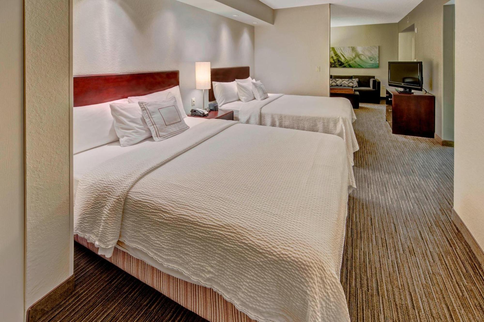 Springhill Suites By Marriott Naples Golden Gate Exterior photo