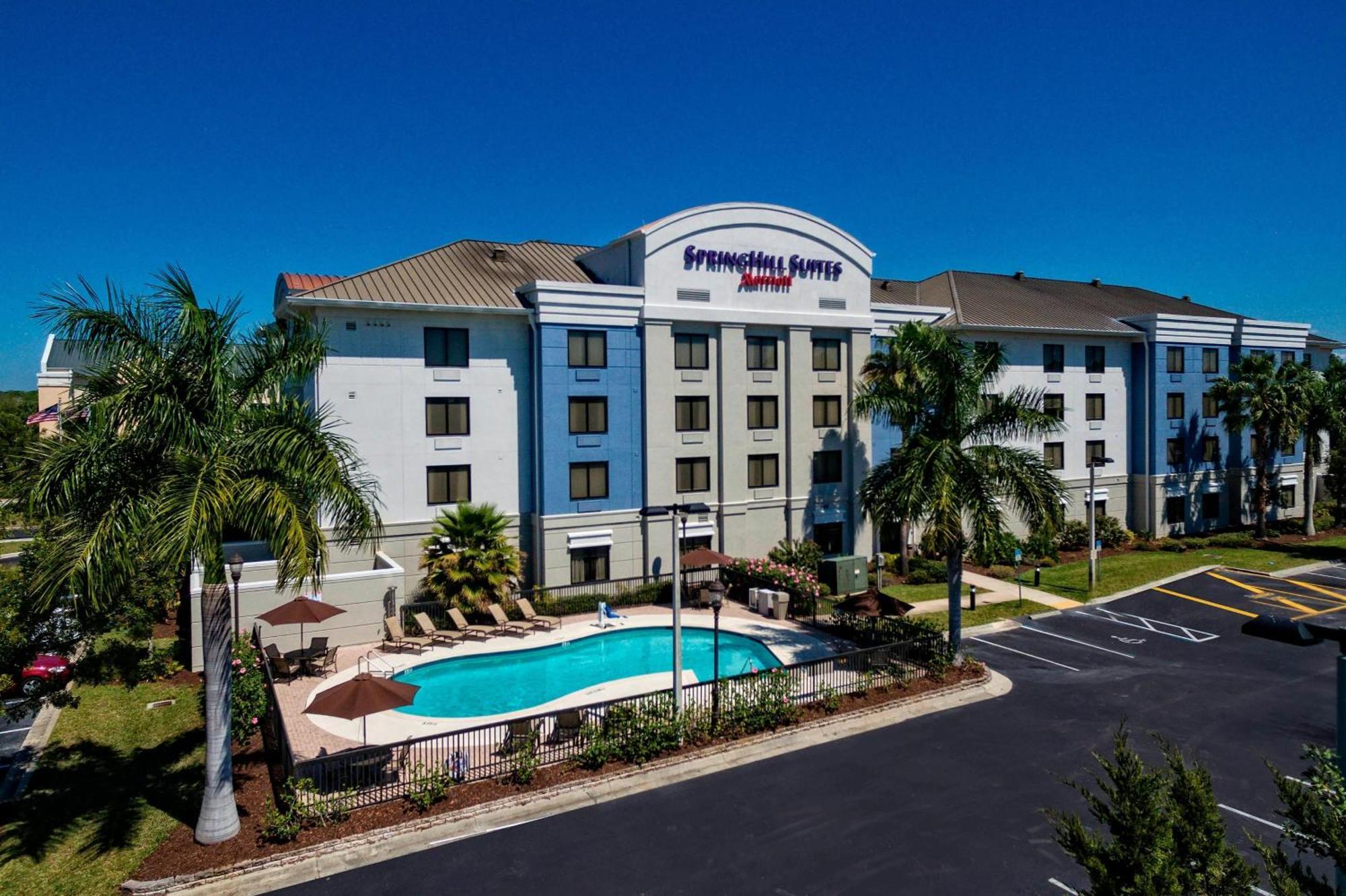 Springhill Suites By Marriott Naples Golden Gate Exterior photo